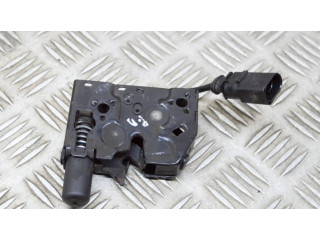 Замок капота 8U0823509   Audi Q3 8U