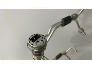 Vstřikovací lišta 1234567   BMW 2 F22 F23    N55 B30 A 