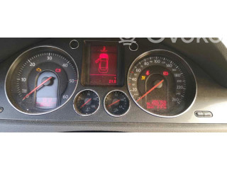 Přístrojová deska  Volkswagen PASSAT    