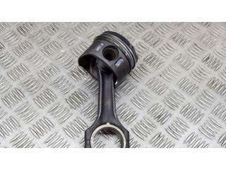 Píst A6110300320, A6110300717   Mercedes-Benz C W203  pro naftový motor 2.2 OM 611.962 