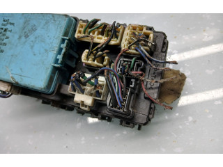 Блок предохранителей MR228760, 2323006072   Mitsubishi Colt    