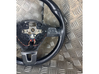 Руль Volkswagen Tiguan  2007 - 2016 года 5C0419091B, 5K0959542      