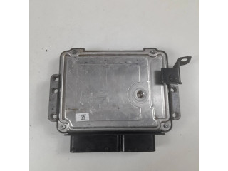Řídící jednotka 39120-2A232, 0281030596   Hyundai i40 2014