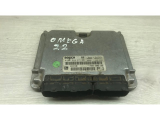 Блок управления двигателя 0281010273   Opel Omega B2