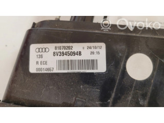 Задний фонарь правый 8V3945094B    Audi A3 S3 8V   2013-2019 года