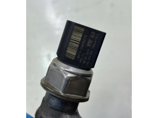 Топливная рампа 04L089D   Audi A3 S3 8V  