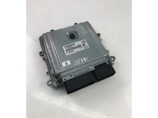 Блок управления двигателя     31336983, 0281018414    Volvo XC70 