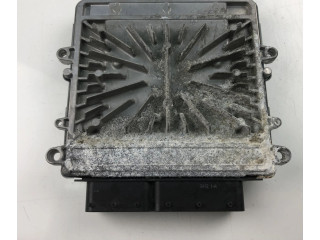 Řídící jednotka 31336983, 0281018414   Volvo V60 2012