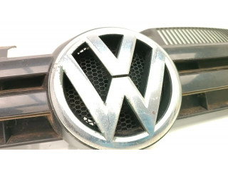 Верхняя решётка Volkswagen Golf Cross  1K9853653A      