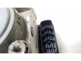 Jednotka ABS 4451071030   Toyota Hilux (AN10, AN20, AN30) 2010