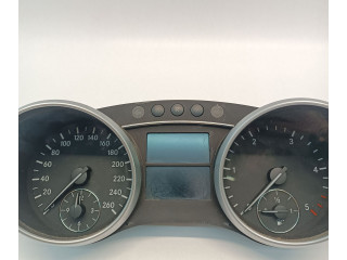 Přístrojová deska  Mercedes-Benz ML W164 2011 A1649007900, A2C53361660  