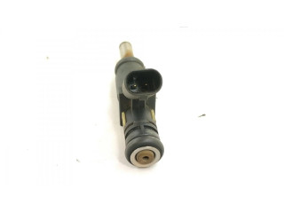 Форсунка 2720780249, A2720780249    Mercedes-Benz E W211 для бензинового двигателя M 272.943 3