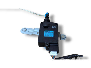 Замок багажника 95750-2B000, 81230-2B000    Hyundai Santa Fe 2006-2012 года