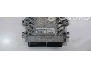 Блок управления двигателя 8200636605   Dacia Logan I