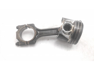 Píst A930   Fiat Bravo  pro naftový motor 1.6 198A3000 