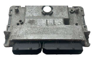 Блок управления двигателя 03E906019AD, 03E906019C   Skoda Fabia Mk2 (5J)