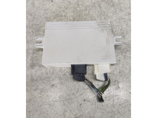 Píst 66216921415   BMW 3 E46     