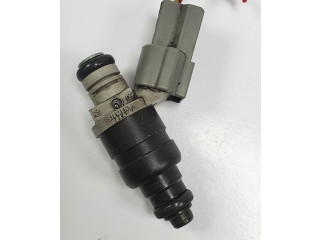 Форсунка MR988977    Smart ForFour I   
