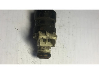 Vstřikovač 0280150208   BMW 3 E30  pro benzínový motor 0.0  