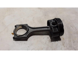 Píst 32213693, 31401957   Volvo XC90  pro benzínový / Электричество motor 2.0 B4204T35 