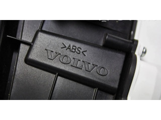 Přístrojová deska  Volvo V40 Cross country 2017 36011404, 599350U  