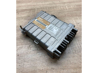 Řídící jednotka 893907404PA, 0261200242   Audi 80 90 B3 1986