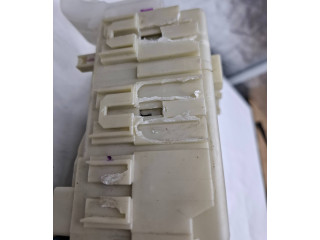 Блок предохранителей 9139A, 410070177   Toyota Prius (XW20)    