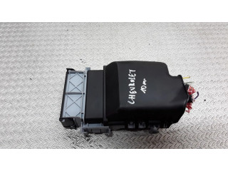   Pojistková skříňka 13222786   Chevrolet Cruze 2010