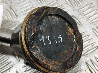  Поршень B48 A20 A 8662616, 9488343  BMW 2 F44 для бензинового двигателя 2.0