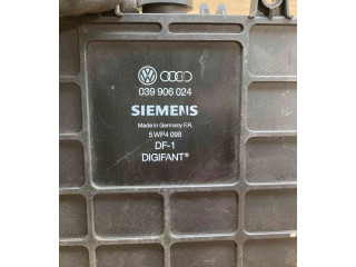 Řídící jednotka 039906024   Audi A6 S6 C4 4A 1994