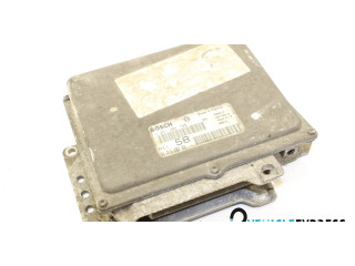 Блок управления двигателя 0261204788   Citroen Saxo
