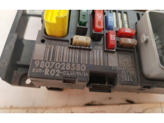   Pojistková skříňka 9807028580   Peugeot 3008  2014