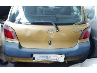 Zpětné zrcátko  Toyota Yaris 2000    