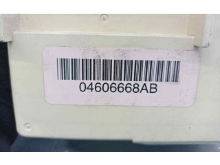 Pojistková skříňka Řídící jednotka BSM 04606668AB   Chrysler Stratus 2000