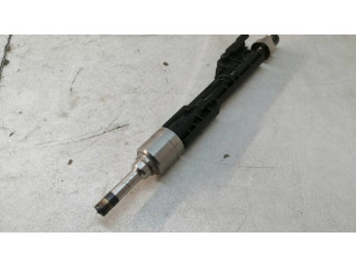 Vstřikovač 13647599876, 10213541   BMW M5  pro benzínový motor 4.4  