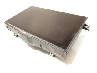Дисплей    8891571859, P8891571859   Lynk & co 01