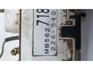 Панель приборов MB562718   Mitsubishi Space Wagon       