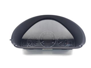 Přístrojová deska  Mercedes-Benz CLK AMG A208 C208 2005 A2095407211  