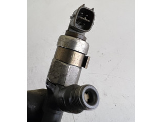 Форсунка 2367027020, 236702702    Toyota RAV 4 (XA20)   