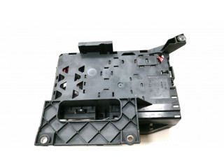 Блок предохранителей  7L0937548C   Audi Q7 4L    