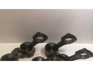 Píst A6480300117, A6460300217   Mercedes-Benz E W211  pro naftový motor 3.2 OM648  (I6) 