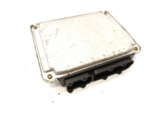 Блок управления двигателя 030906032CP, 26SA0000   Volkswagen Lupo