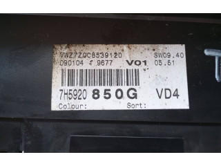 Přístrojová deska  Volkswagen Multivan T5 2004 7H5920850G  