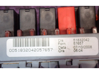 Блок предохранителей  51832042, 51832042   Fiat Bravo    