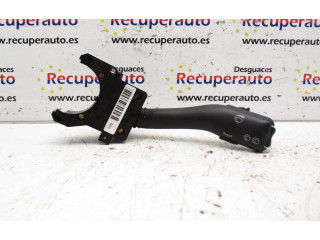 Переключатель дворников 4BO953503H   Seat Leon (1M)