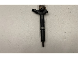Форсунка 2367030030, 04F06265    Toyota Hilux (AN10, AN20, AN30)   