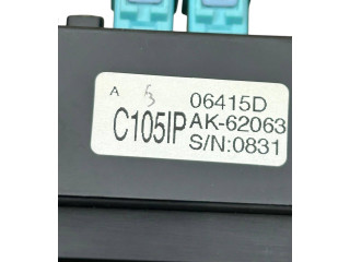 Блок предохранителей  C105P, 06415D   Opel Antara    