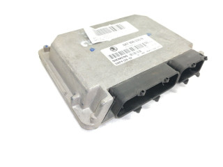 Блок управления двигателя 047906030N   Skoda Felicia I