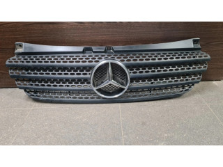 Верхняя решётка Mercedes-Benz Vito Viano W639 2003-2014 года A6398800185      