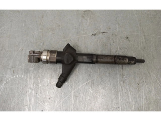 Vstřikovač AW402AW4   Nissan Almera N16     